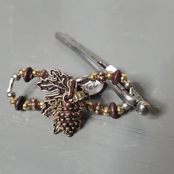 LillaRose Fall Flexi Clip - Picture 2 of 2